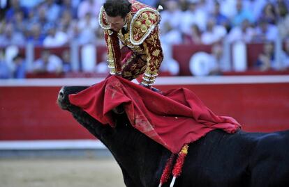 Antonio Ferrera en el momento de ser herido en la feria de Albacete. 