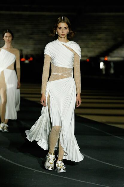 DIOR_CRUISE22_LOOK_35