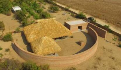 El pabellón de Álvaro Siza.