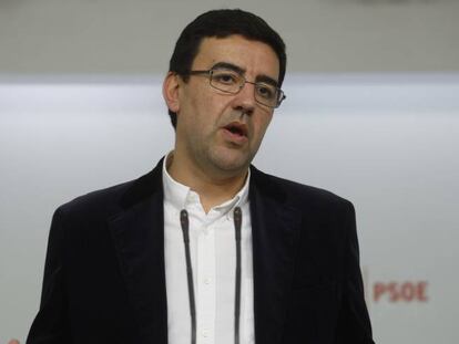 Mario Jim&eacute;nez, portavoz de la gestora del PSOE.