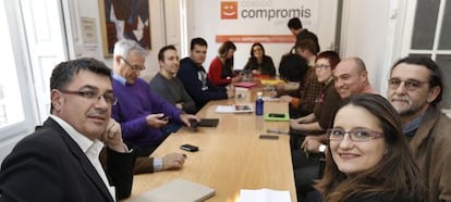 Los principales dirigentes de Comprom&iacute;s durante una reuni&oacute;n de la Ejecutiva.