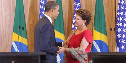 Obama e Dilma durante encontro em Bras&iacute;lia, em 2011. 