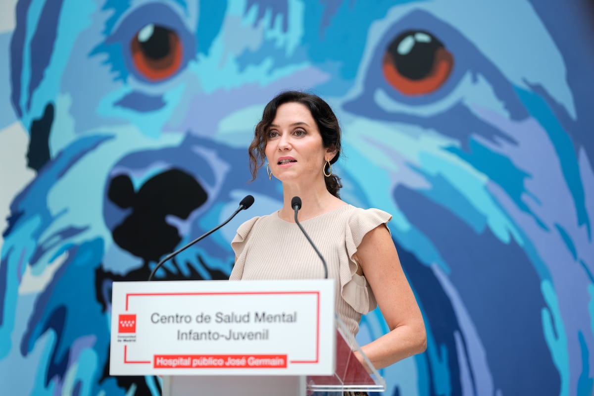 Ayuso impide a Feijóo cerrar el frente del aborto con sus críticas al registro de objetores