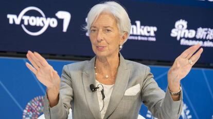 La directora del FMI Christine Lagarde, mientras participa en un debate de CNN sobre la econom&iacute;a global.