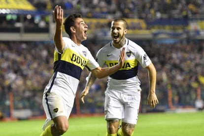 Benedetto (i) y Maroni (d), los goleadores de Boca ante Arsenal.