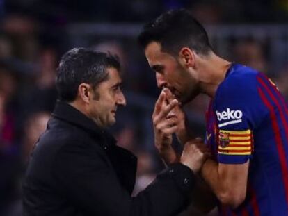 Las dificultades del entrenador para desarrollar en el Barça un 4-3-3 que domine en campo contrario expusieron al equipo a un modelo de juego antinatural