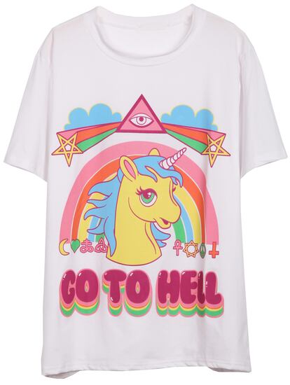 "Vete al infierno" es lo que dice esta "dulce" camiseta de Sheinside (c.p.v).