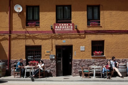 Exterior de Casa Maragato, en el pequeño pueblo leonés de Busdongo.