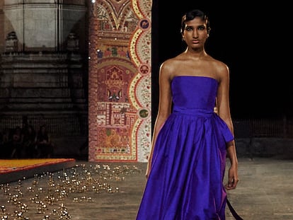 El viaje de Dior a la India: colores vivos y homenaje a sus mujeres