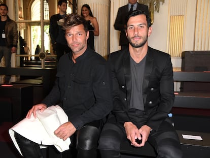 PARIS, FRANCE - JUNE 25:  Ricky Martin and Jwan Yosef attend the Balmain Menswear Spring/Summer 2017 show as part of Paris Fashion Week on June 25, 2016 in Paris, France.  (Photo by Pascal Le Segretain/Getty Images)
