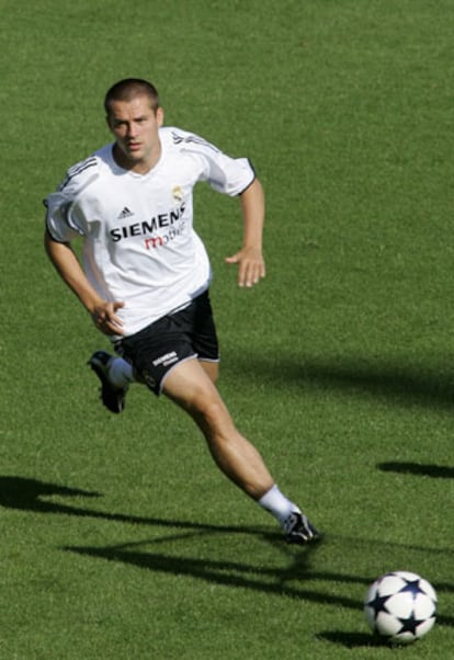 Michael Owen, durante un entrenamiento con el Madrid.