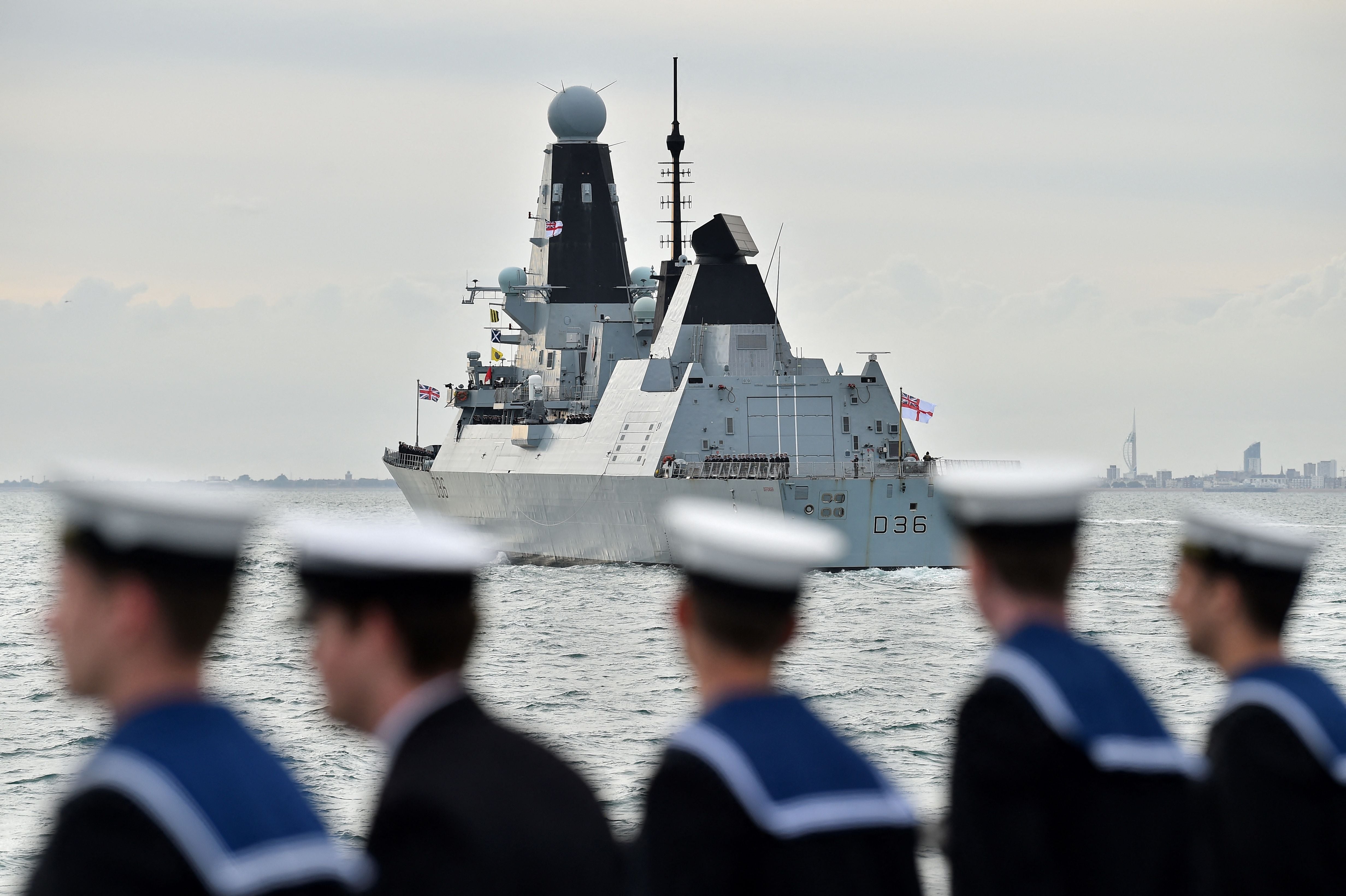 Royaume Uni Accuse la Marine royale militaire d'espionner pour un pays étranger