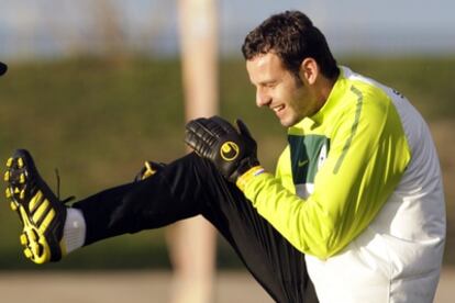 Samir Handanovic se entrena en Sudáfrica.