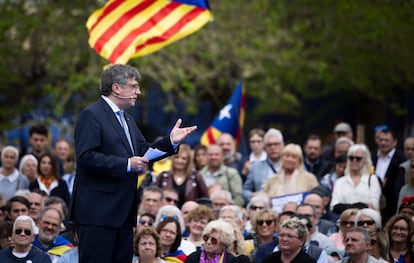 Acto de presentación de la candidatura de Junts, con Carles Puigdemont y los demás candidatos.