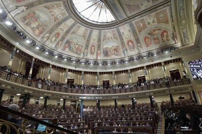 Vista general del hemiciclo durante la primera jornada del debate sobre el estado de la nación, que se celebra hoy en el Congreso de los Diputados. EFE/JuanJo Martín