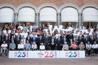 Foto oficial de l'acte de commemoraci del 25 aniversari de les Olimpades de Barcelona 92.