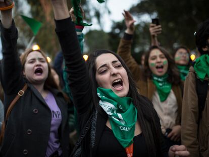 Una protesta a favor del aborto legal en Perú, en 2018.