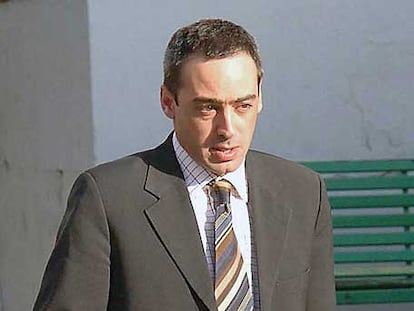 El juez Francisco de Urquía sale de los juzgados de Marbella.
