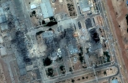 Detalle de los destrozos en el centro iraní de Tecnología Nuclear de Isfahán.