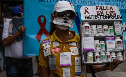 Manifestación por falta de antirretrovirales en Venezuela.