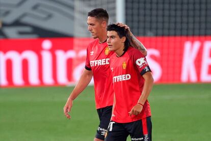 Luka Romero (derecha), al terminar el Real Madrid-Mallorca.