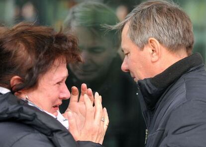 Parents dels passatgers aquest dissabte a Sant Petersburg.