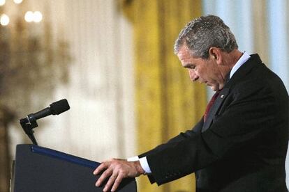 El presidente Bush durante su comparecencia en la Casa Blanca