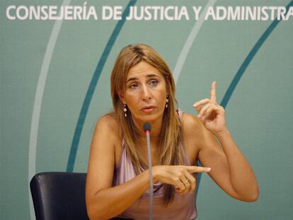 Begoña Álvarez, ayer, en un momento de su comparecencia.