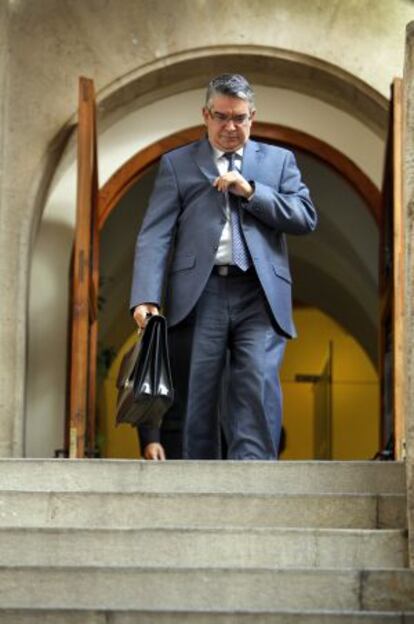 El consejero de Economía, José Manuel Vela, ayer antes de la rueda de prensa.