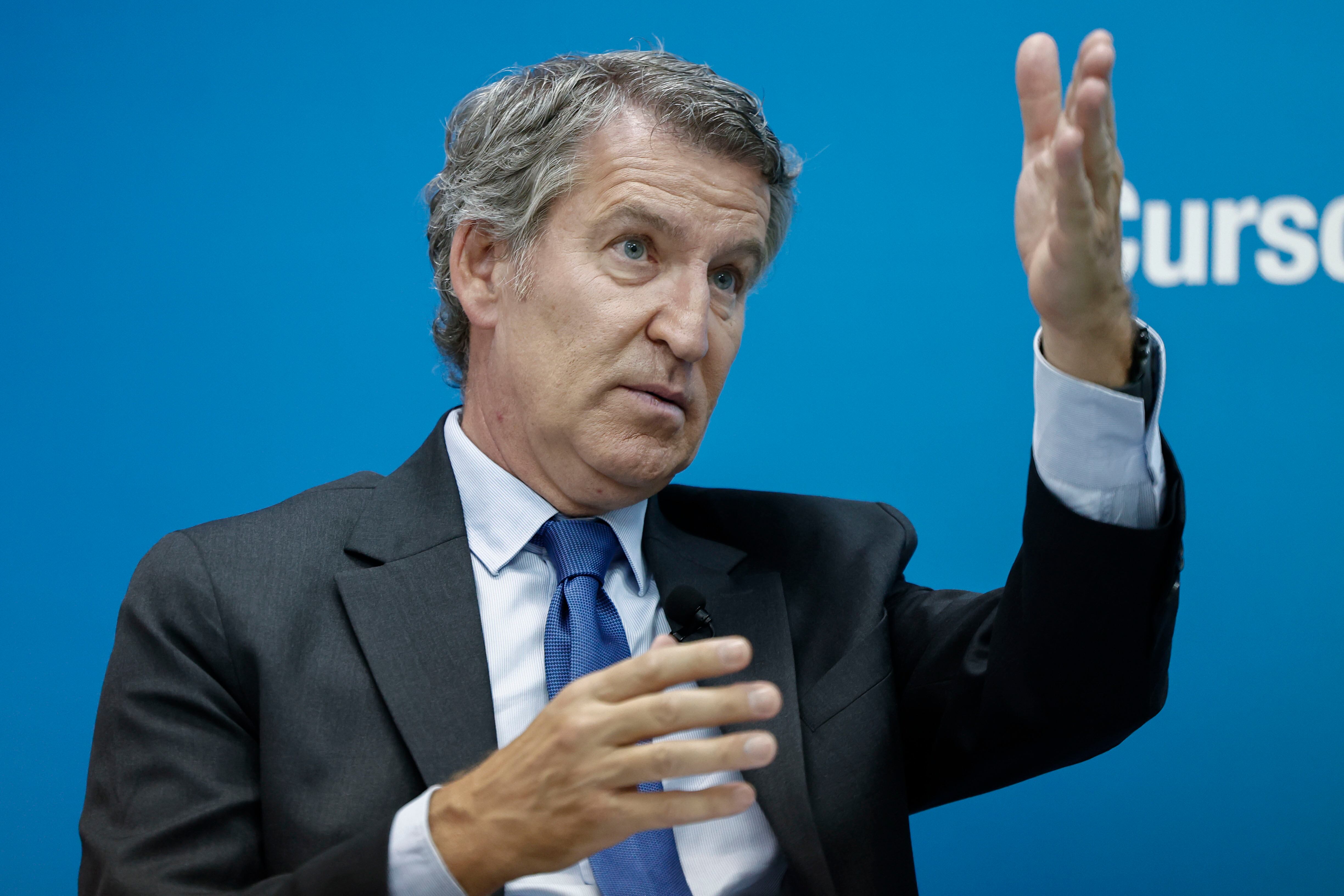 Feijóo endurece su discurso y pide deportar “de forma inmediata” a los inmigrantes que delincan