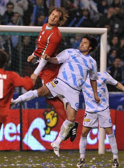 El futbolista Ricardo Cabanas en el partido de la selección gallega contra la iraní estas navidades en Riazor.