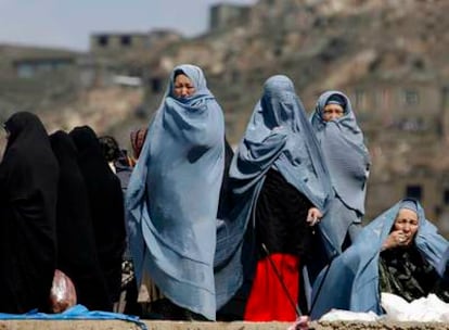 Varias mujeres asisten a las celebraciones del año nuevo afgano el pasado miércoles en Kabul.