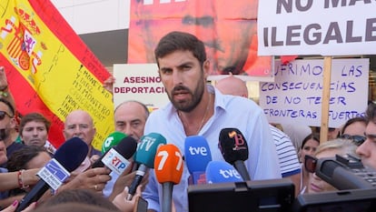 El presidente de Vox en la Región de Murcia, José Ángel Antelo, durante un acto celebrado este sábado en Torre Pacheco, donde ha vinculado migración con inseguridad.
