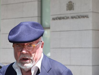 27-07-23. (DVD 1171). El comisario jubilado Jose Manuel Villarejo, condenado el lunes a 19 años de prisión, acude a la Audiencia Nacional para recibir personalmente la resolución de los magistrados.. Jaime Villanueva