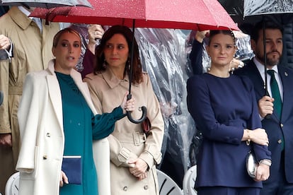 Las presidentas autonómicas, desde la izquierda, María Guardiola (Extremadura), Isabel Díaz Ayuso (Comunidad de Madrid) y Marga Prohens (Islas Baleares). 