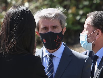 Desde la izquierda, Begoña Villacis, vicealcaldesa de Madrid; Ángel Garrico, exconsejero de Madrid, y Edmundo Bal, portavoz parlamentario de Cs y candidato a la presidencia de la Comunidad de Madrid, el 11 de Marzo.