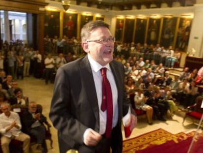 El secretario general del PSPV-PSOE, Ximo Puig, en el acto celebrado en paraninfo de la Universitat de Val&egrave;ncia.