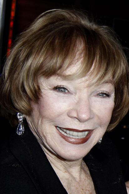 Shirley MacLaine a su llegada al estreno de<i> Historias de San Valentín,</i> la semana pasada en Los Ángeles.