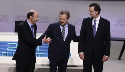 El líder socialista, Alfredo Pérez Rubalcaba, y el popular, Mariano Rajoy, en el debate electoral.