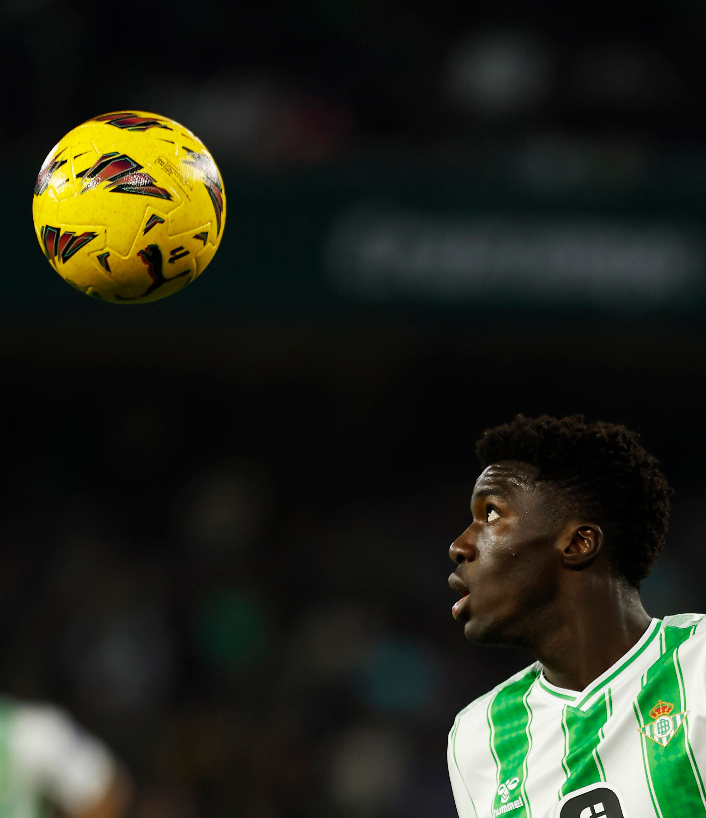 Assane Diao debutó con el Real Betis con solo 18 años y marcando gol.