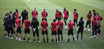 El Lille, durante su entrenamiento en Mestalla.