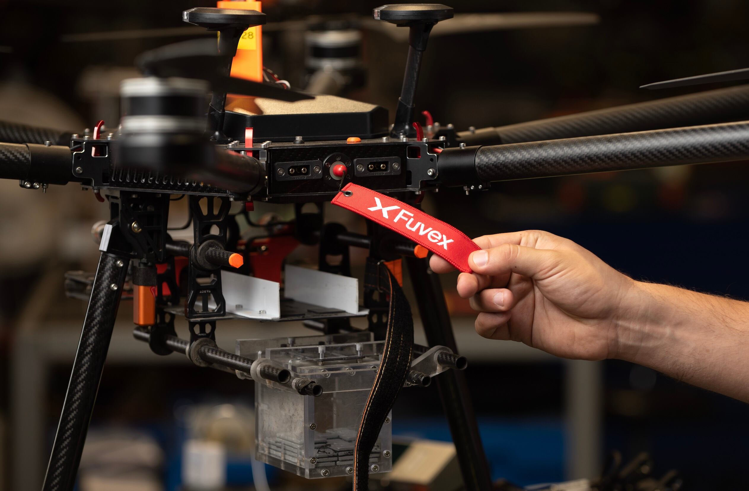 Fuvex cierra una nueva ronda para crecer en la inspección de redes eléctricas y defensa con sus drones
