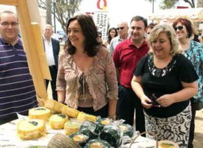 Moreno y Aguilera, en la feria de quesos de Salobreña.