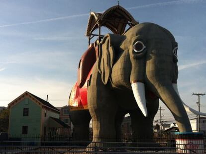 La elefanta Lucy, levanta originalmente en 1881 como reclamo comercial, es ahora la principal atracción turística de Margate (Nueva Jersey).