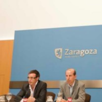 Jaume Sanpera, consejero delegado de Eurona Telecom, y Ricardo Cavero, director de Ciencia y Tecnología del Ayuntamiento de Zaragoza, en la presentación de la red.