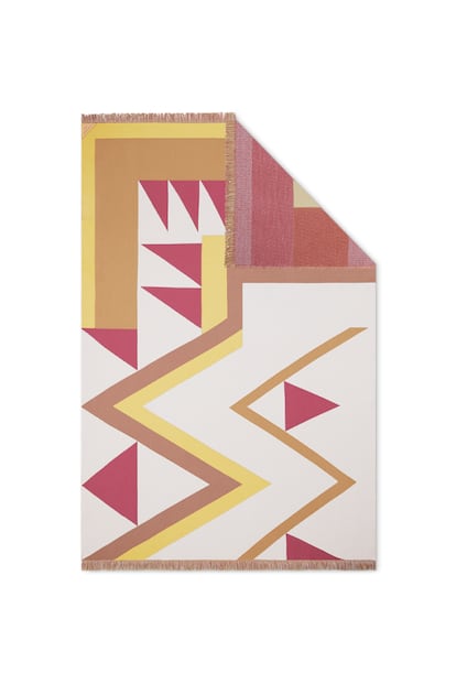 Patrón 'J’aime la Montagne 1', (1926), utilizado para el banco esquinero del dormitorio de Charlotte Perriand en su estudio. Perriand se inpiró en su experiencia como alpinista experimentada.