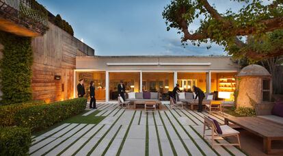 Terraza del restaurante El Celler de Can Roca, en Girona.