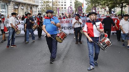 Movilización de pensionistas en Bilbao, este lunes.