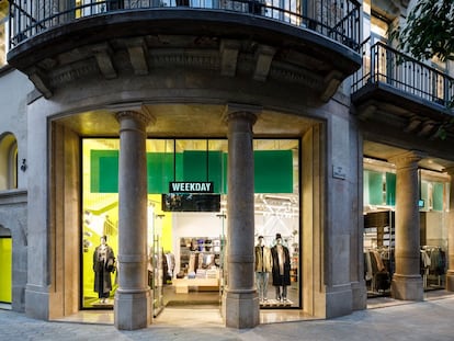 El grupo H&M abre en Barcelona una tienda de la marca Weekday
