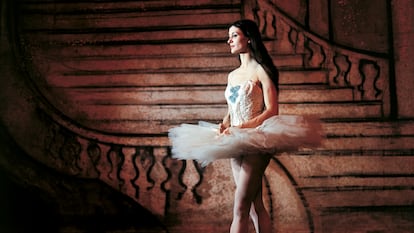 La bailarina Carla Fracci durante una interpretación en La Scala de Milán, en 1969.